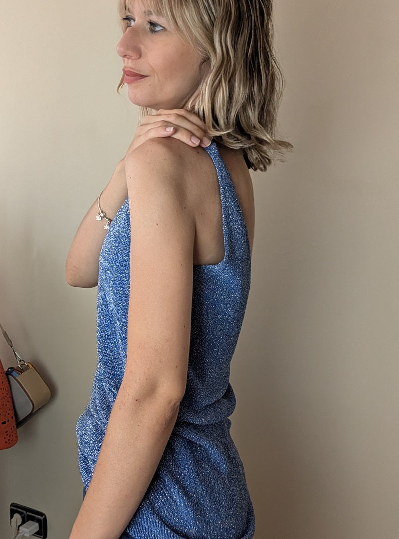 Top de punto brillante azul acero para mujer