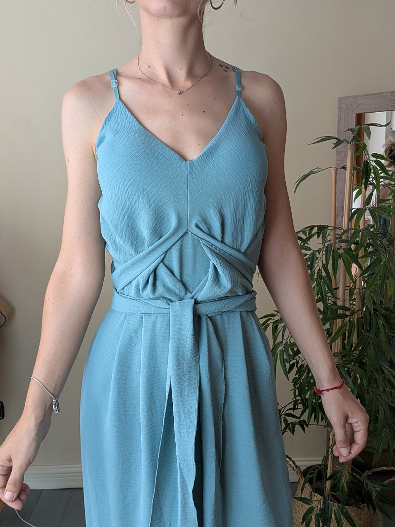 Mono largo azul verdoso con cinturón para mujer